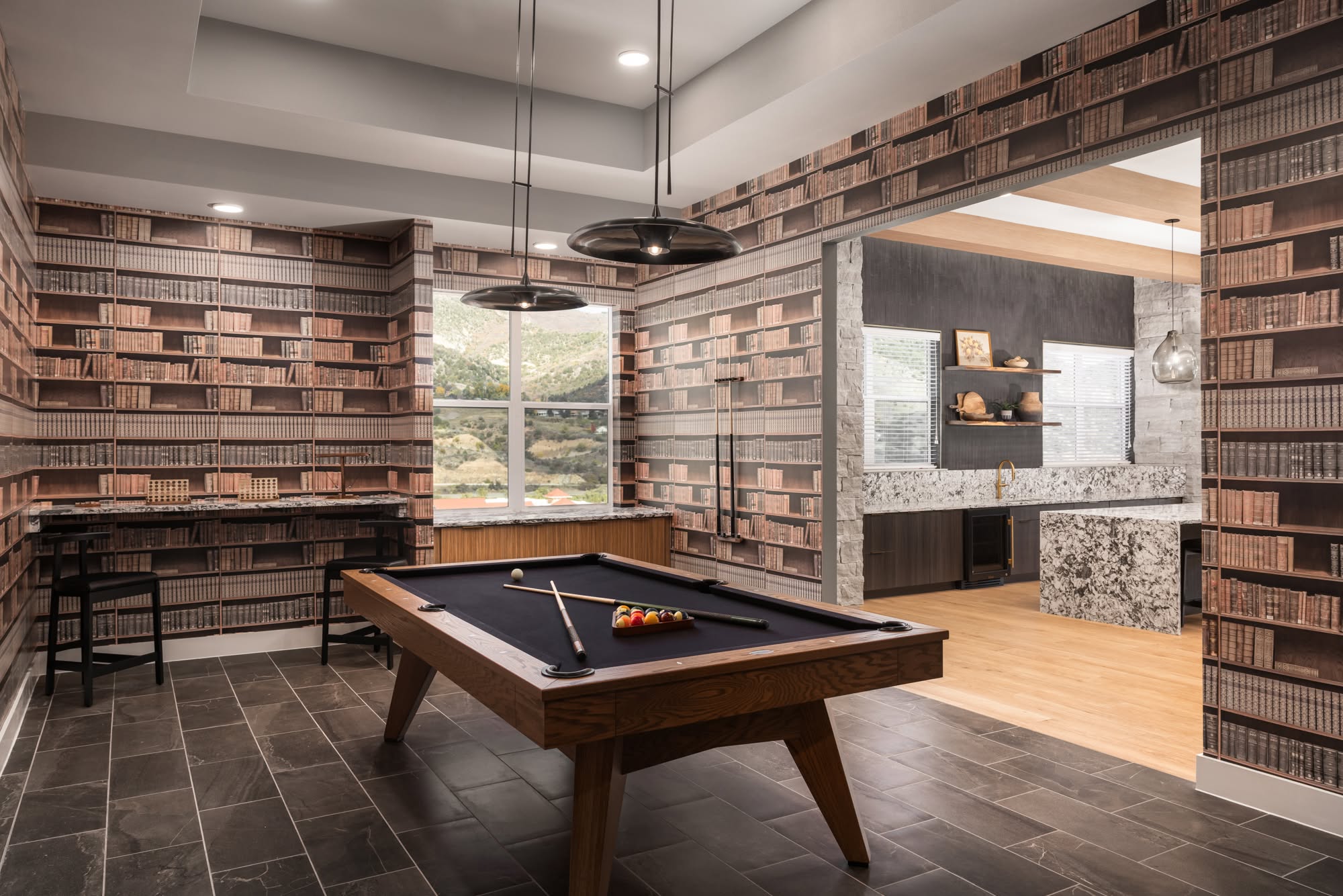 Glenwood Meadows Apartments game room